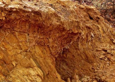 Ochre deposit near Lyndhurst