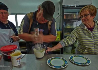 Martin shows how to beat cream