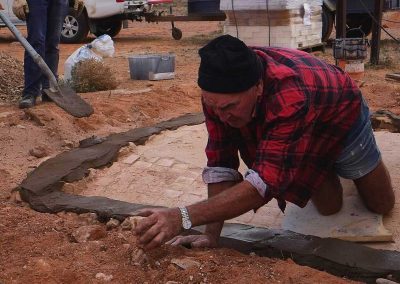 Capping the outer wall