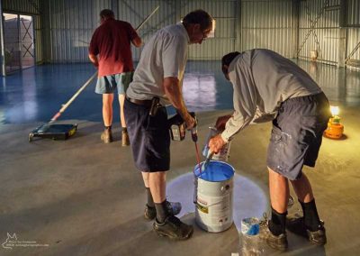 Adding hardener and mixing