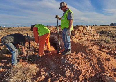 Vic Ellis, Ron Johnson uncover some artefacts