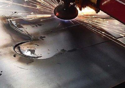 Laser cutting of the steel figures